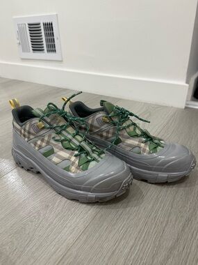 Burberry Sneakers Check Print Green/Beige – Size 10 – Authentic